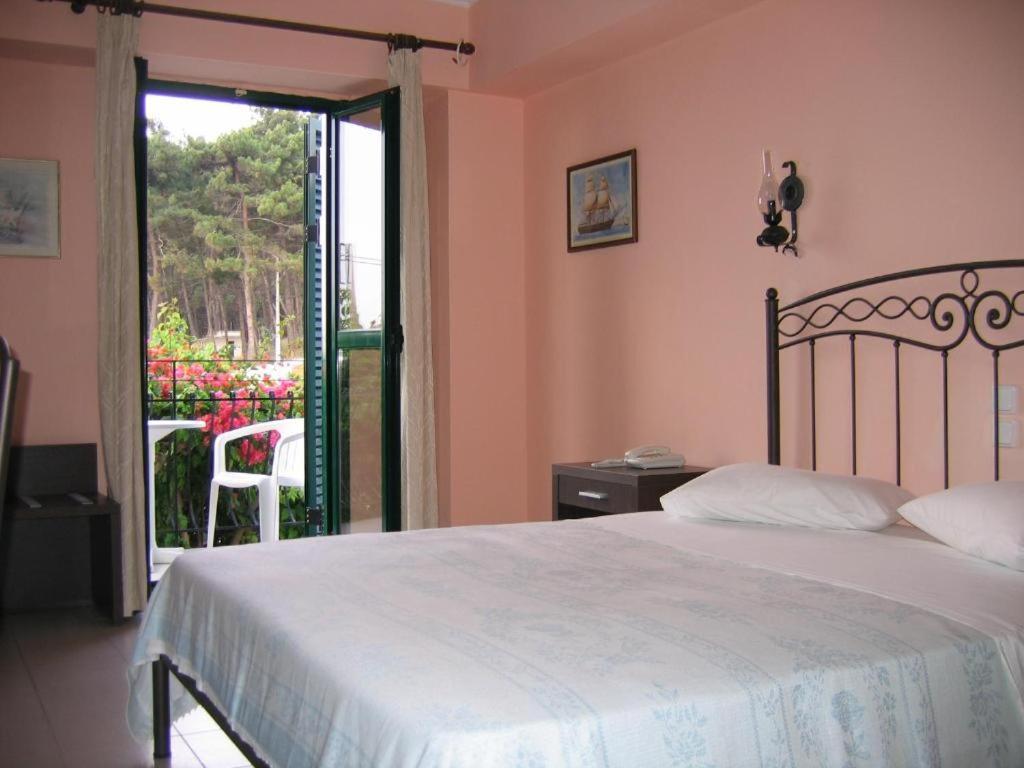 Tara Beach Hotel Skala  Екстериор снимка